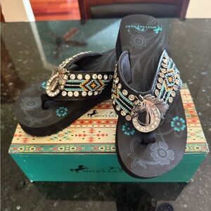 MONTANA WEST Wedge Flip Flop Western Bling Aztec Horseshoe Horse Profile Size 7